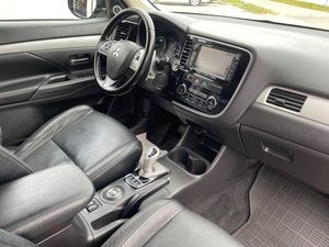 Mitsubishi Outlander bild 19