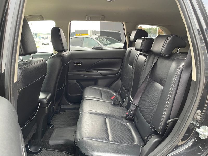 Mitsubishi Outlander bild 14
