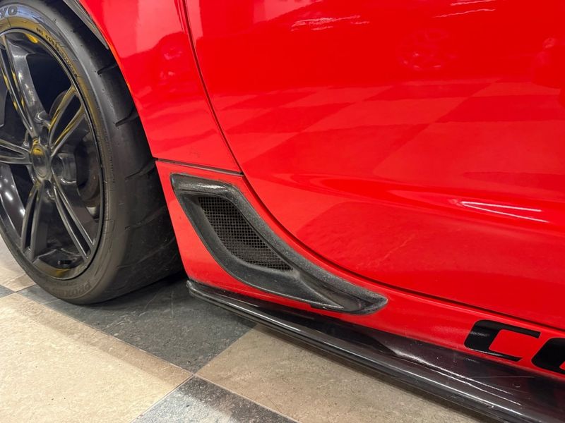 Chevrolet Corvette bild 16