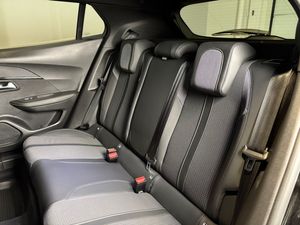 Peugeot e-2008 bild 8