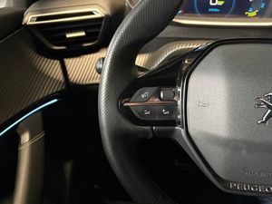Peugeot e-2008 bild 15