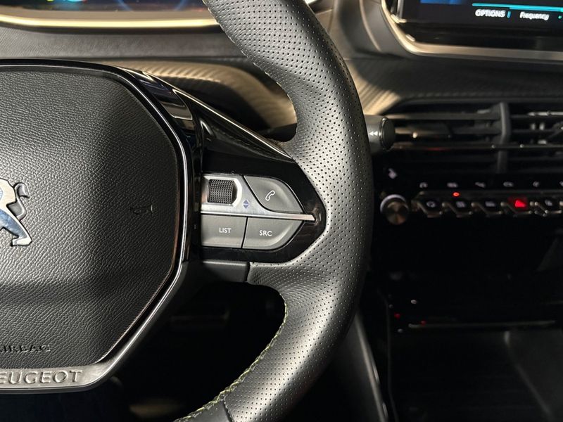 Peugeot e-2008 bild 16