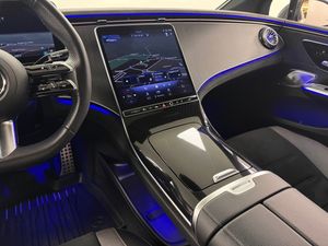 Mercedes EQE350 bild 21