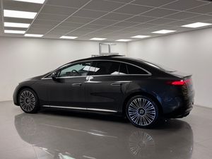 Mercedes EQE350 bild 12