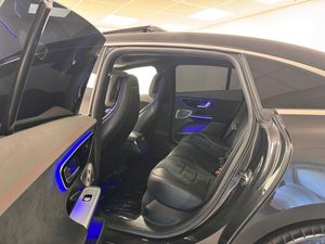 Mercedes EQE350 bild 9