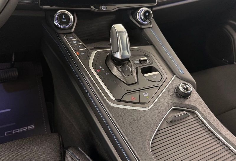 Lynk & Co 01 bild 7