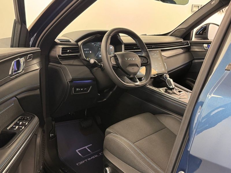 Lynk & Co 01 bild 5