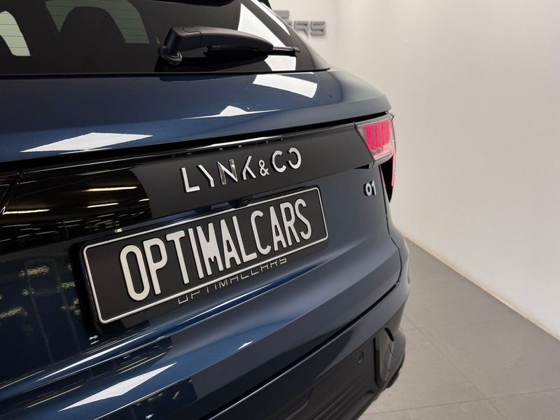 Lynk & Co 01 bild 14