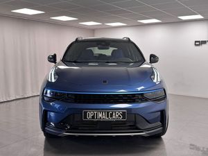 Lynk & Co 01 bild 17