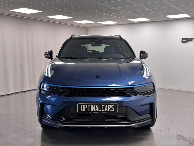 Lynk & Co 01 bild 17