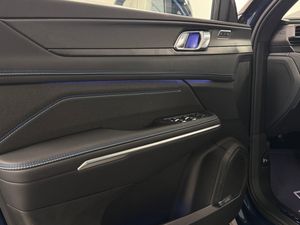 Lynk & Co 01 bild 10