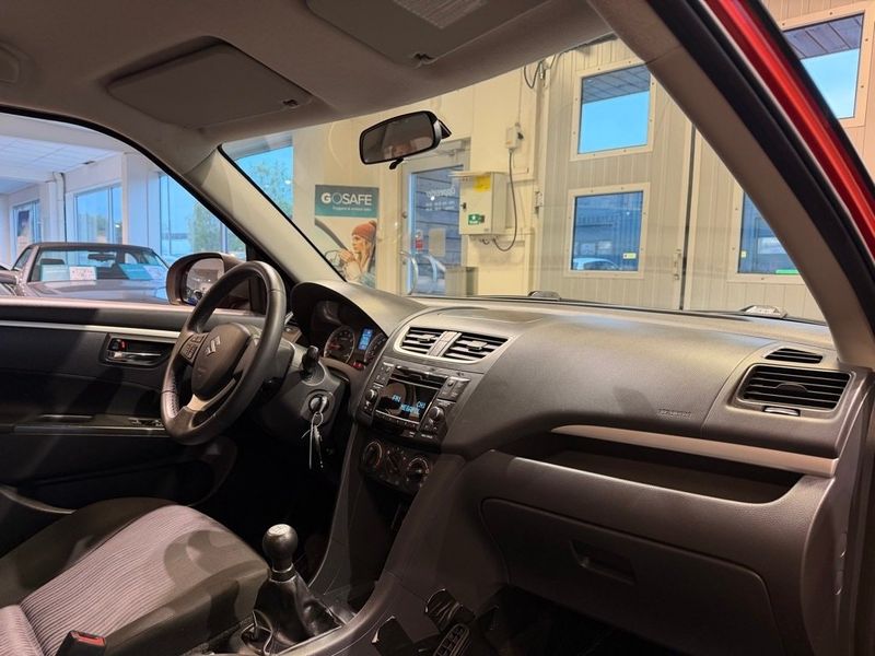 Suzuki Swift bild 9
