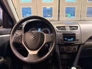 Suzuki Swift bild 8