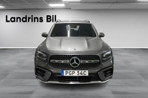 Mercedes GLB220 bild 2