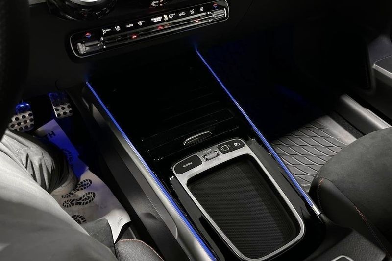 Mercedes GLB220 bild 12