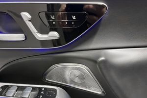 Mercedes E300 bild 13