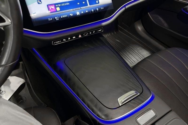 Mercedes E300 bild 12