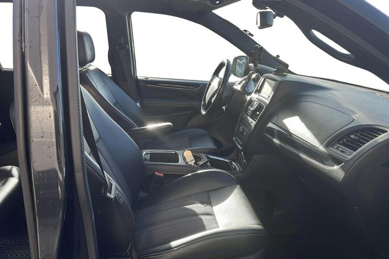 Lancia Voyager bild 7