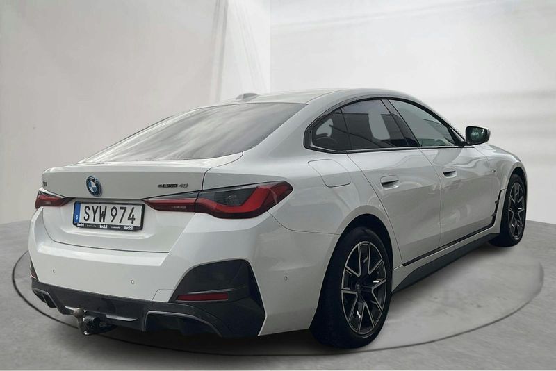 BMW i4 bild 3