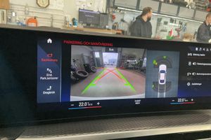 BMW i4 bild 11