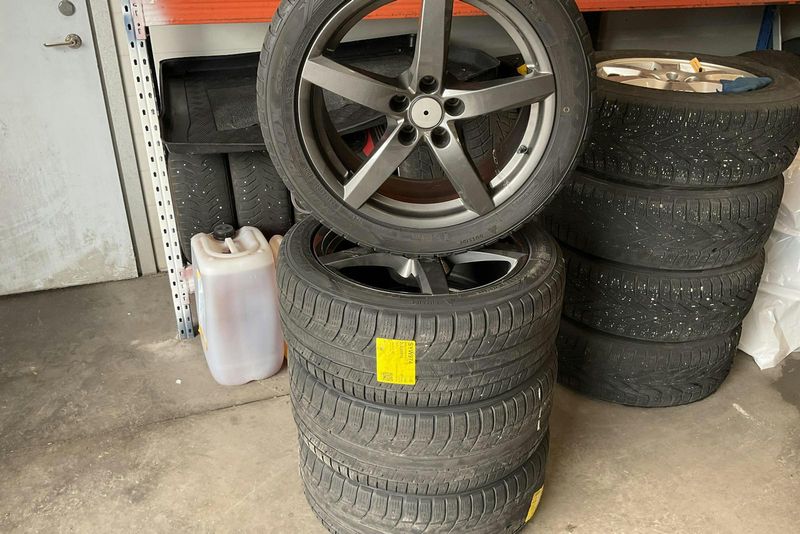BMW i4 bild 19