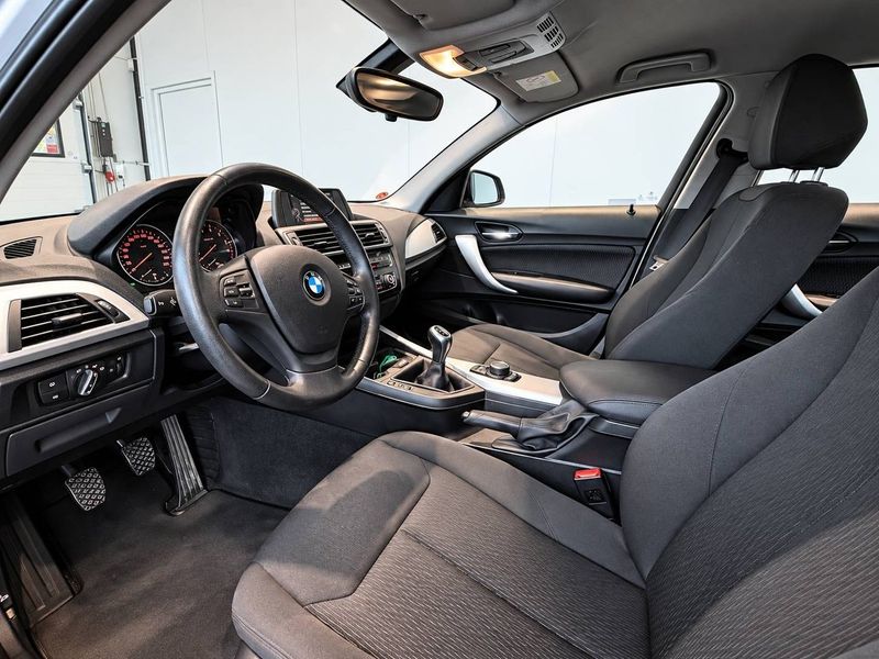 BMW 118 bild 5
