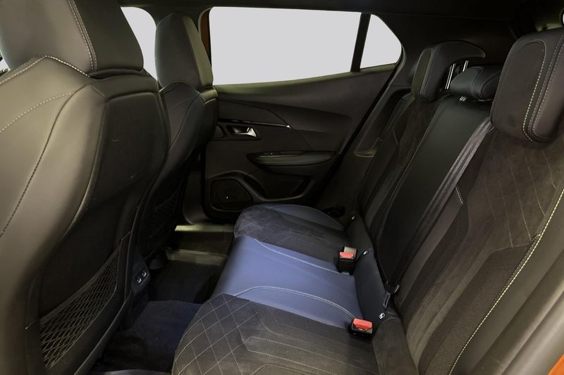 Peugeot e-2008 bild 9