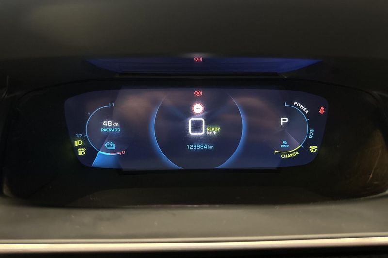 Peugeot e-2008 bild 10