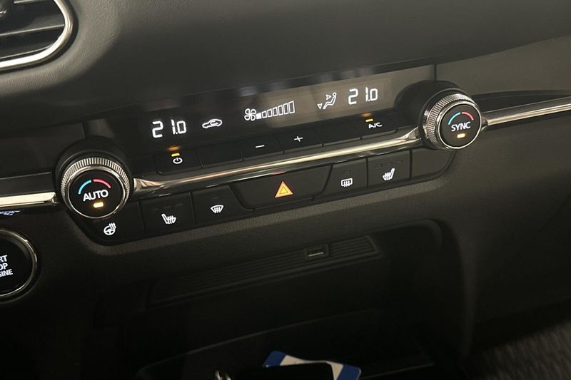 Mazda CX-30 bild 13