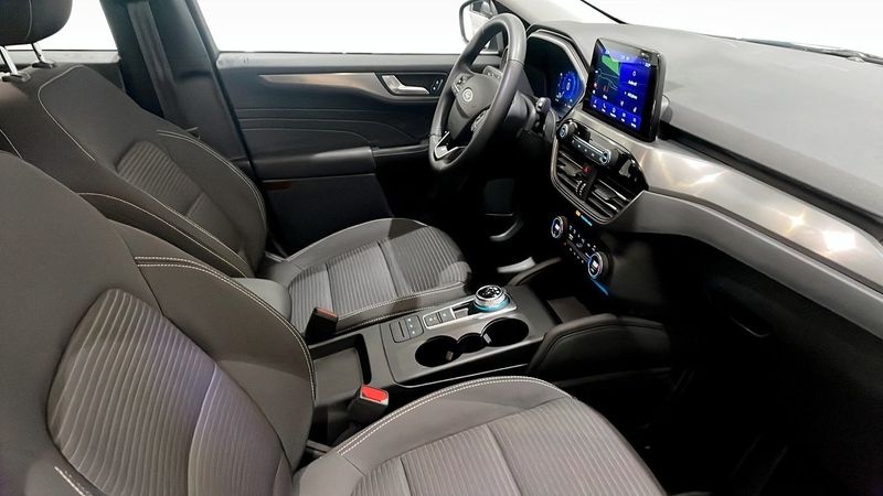 Ford Kuga bild 3