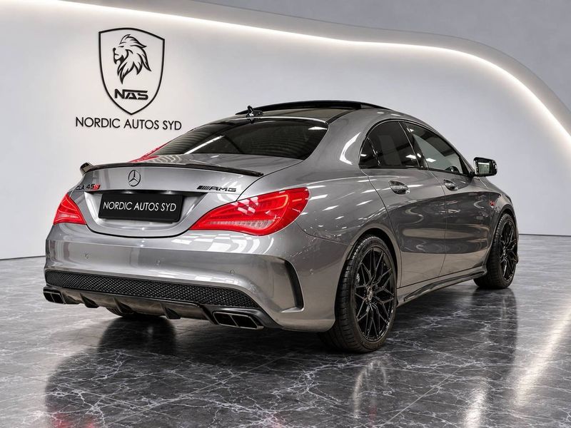 Mercedes CLA45 AMG bild 6