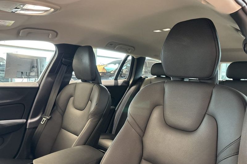 Volvo V60 bild 17