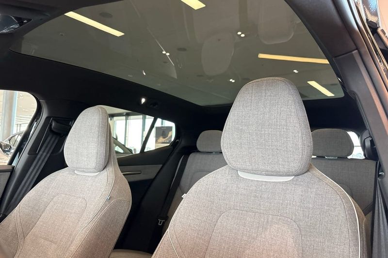 Volvo EX30 bild 19