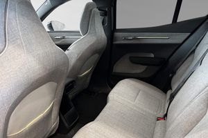 Volvo EX30 bild 8