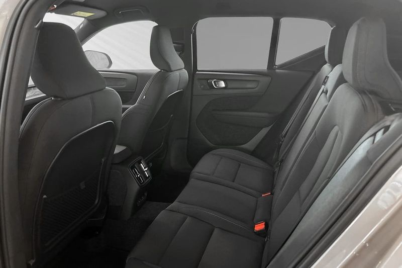 Volvo EX40 bild 7