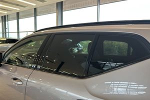 Volvo EX40 bild 15