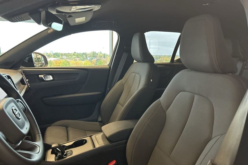 Volvo EX40 bild 21