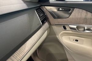 Volvo XC90 bild 24