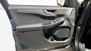 Ford Kuga bild 11