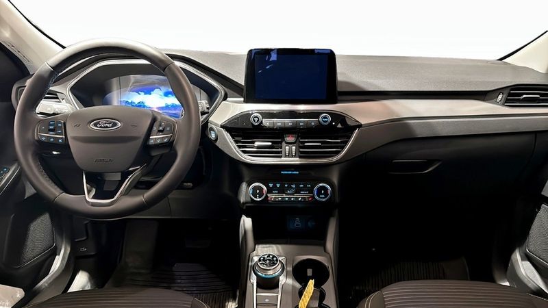 Ford Kuga bild 4