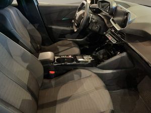 Peugeot 208 bild 12
