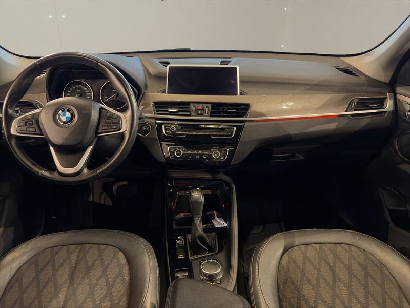BMW X1 bild 12