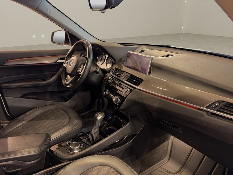 BMW X1 bild 13