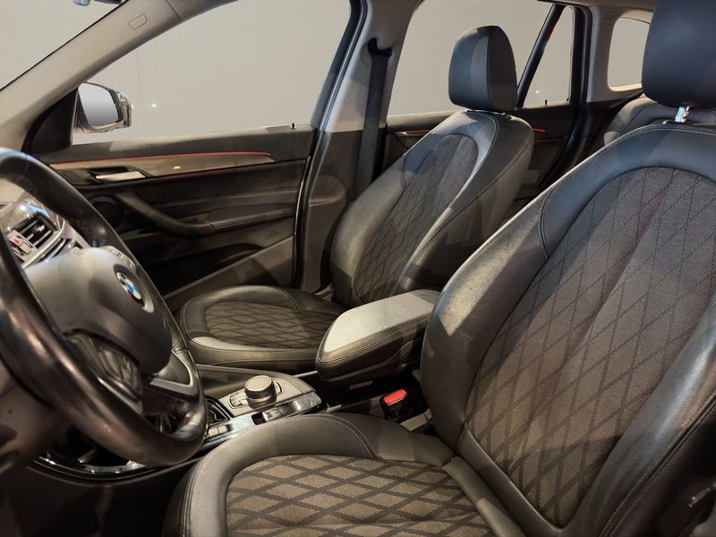 BMW X1 bild 10