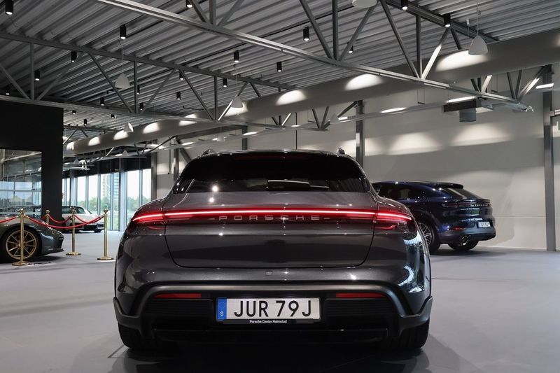 Porsche Taycan bild 6
