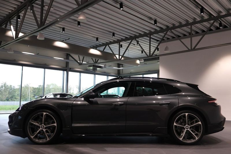 Porsche Taycan bild 7