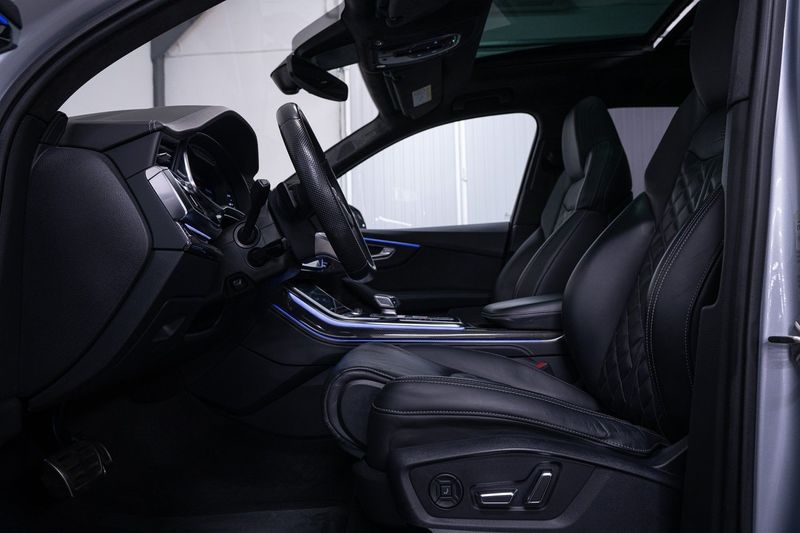 Audi SQ7 bild 14