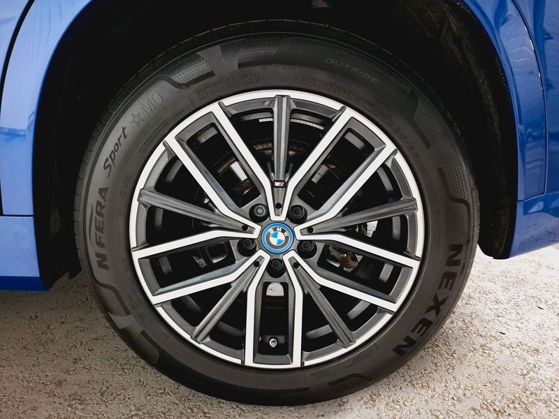 BMW X1 bild 10