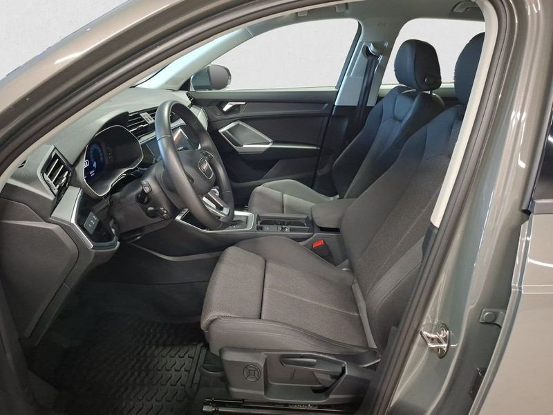 Audi Q3 bild 7