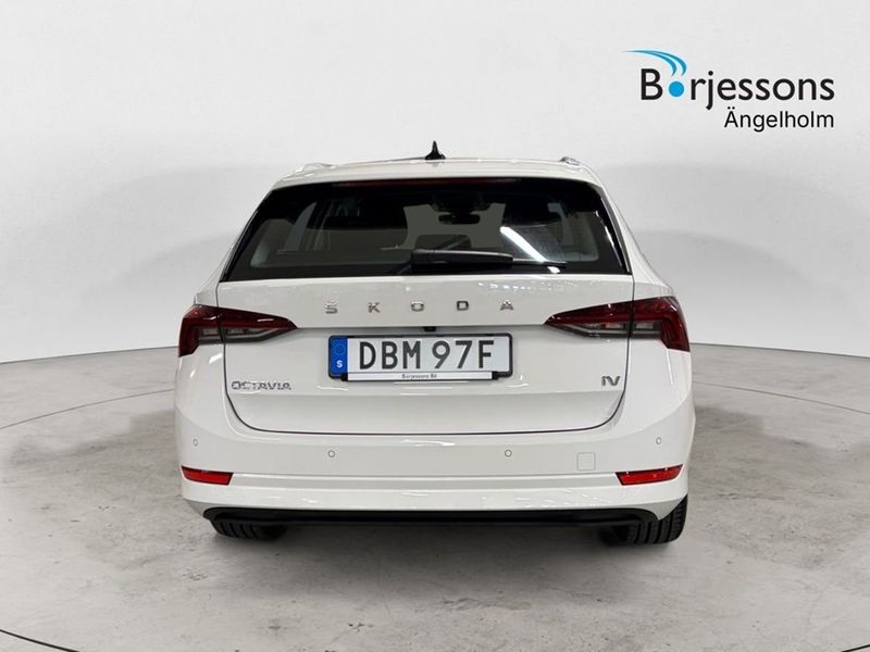 Skoda Octavia bild 4